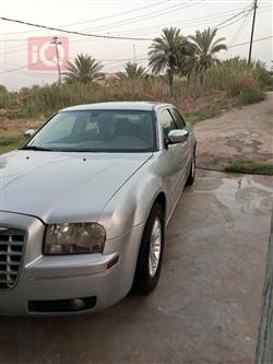 كرايسلر 300